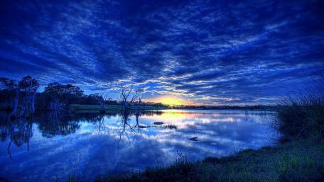 Twilight Serenity by the Loch wallpaper