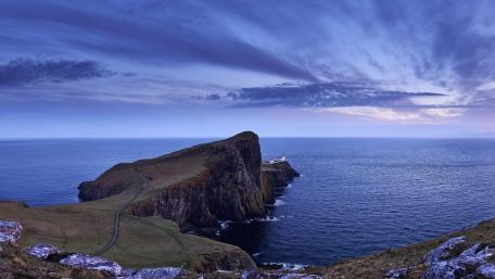 Neist Point Lighthouse wallpaper