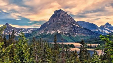 Sinopah Mountain wallpaper