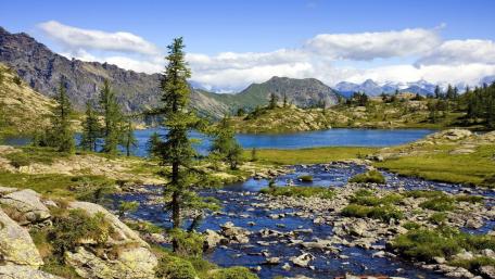 Lago Bianco, Parco Naturale del Monte Avic wallpaper