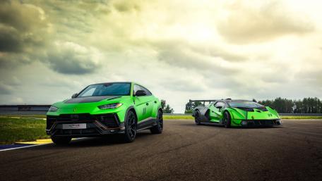 Lamborghini Urus and Supercar Power Duo wallpaper