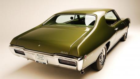 Classic Pontiac GTO Vintage Car Wallpaper wallpaper