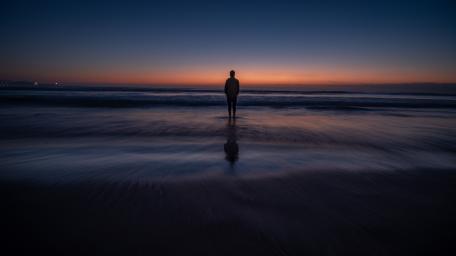 Man in the blue hour wallpaper