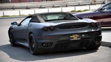 Sleek Ferrari F430 in Matte Finish wallpaper