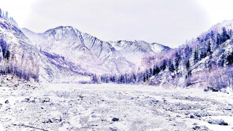 Serene Winter Valley Landscape in 4K Resolution wallpaper