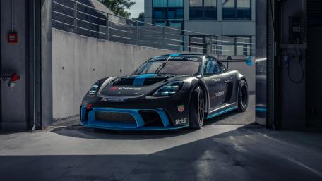 Porsche 718 Cayman GT4 wallpaper