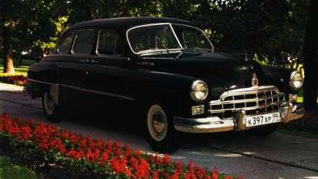 GAZ-12 ZIM wallpaper