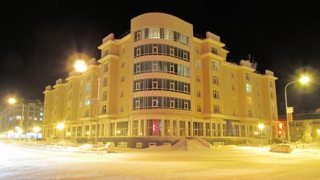Elegant Nighttime Cityscape Building wallpaper