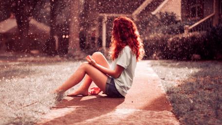 Contemplative Rainy Day Reverie wallpaper