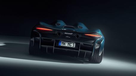 McLaren Elva Supercar Silhouette at Night wallpaper