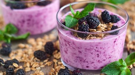 Boysenberry Bliss Parfait wallpaper