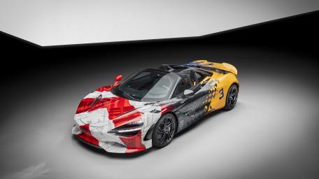 Speed and Art Merge on Four Wheels - McLaren 720S wallpaper
