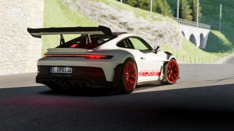 Speeding Beauty in Sunlight wallpaper