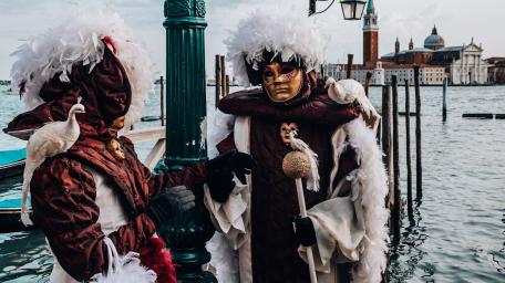 Venetian Masquerade Mystery wallpaper