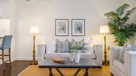 Cozy Living Room Serenity wallpaper