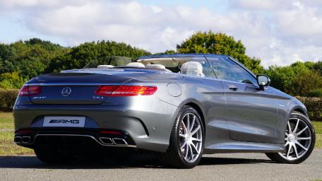 Sleek Mercedes Convertible on Display wallpaper
