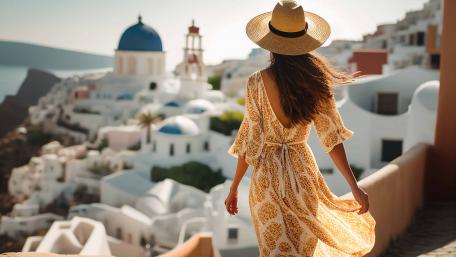 Wandering Through Santorini’s Charm wallpaper