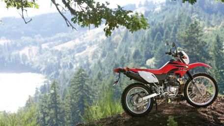 Adventure Awaits with Honda Motorcycle Wallpaper wallpaper