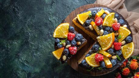 Delicious Berry Topped Cake Wallpaper wallpaper