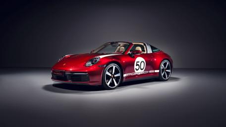 Sleek Elegance of Porsche 911 Targa in 5K wallpaper