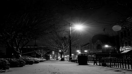 Winter's Nocturnal Serenity wallpaper