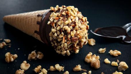 Delicious Ice Cream Cone Delight wallpaper