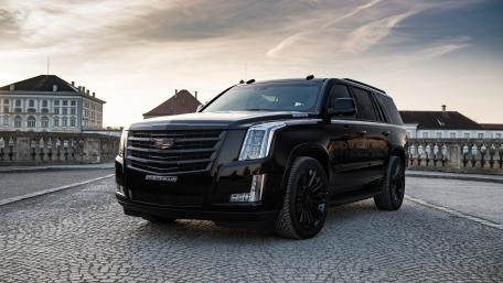 Majestic Black Cadillac Escalade at Dusk wallpaper