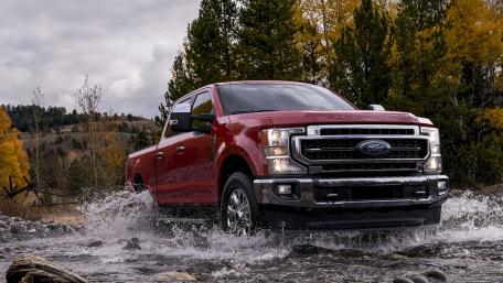 Powerful Ford F-250 Off-Road Adventure Wallpaper wallpaper