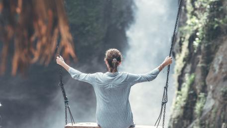 Misty Canyon Swing Serenity wallpaper