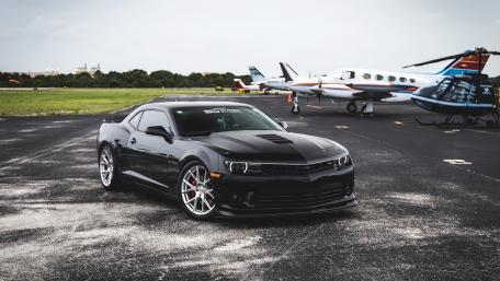 Chevrolet Camaro Power and Elegance wallpaper