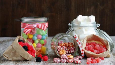 Sweet Treats Delight wallpaper