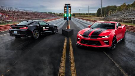 Muscle Showdown at the Drag Strip wallpaper