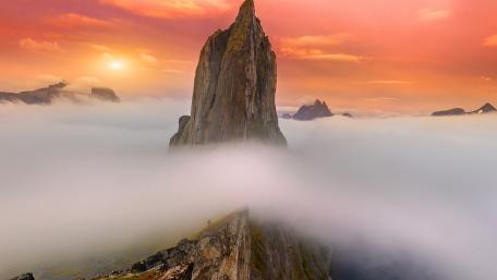 Majestic Segla Mountain wallpaper