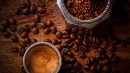 Espresso Elegance with Coffee Beans wallpaper