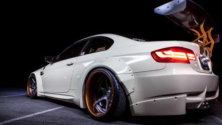 Sleek White Sports Car at Night wallpaper