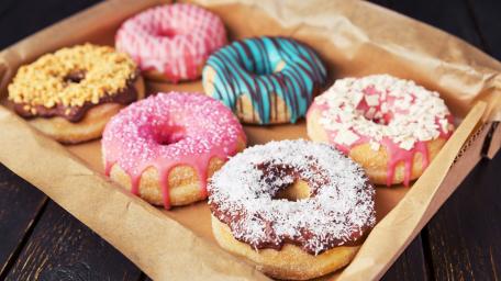 Assorted Donuts Delight wallpaper