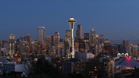 Space Needle & Seattle Skyline at Dusk wallpaper