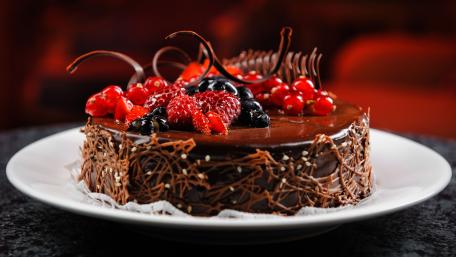 Decadent Chocolate Cake Delight wallpaper