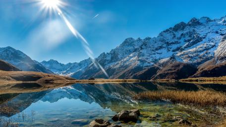 Mountain Serenity by the Lake wallpaper