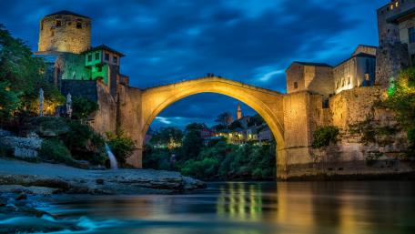 Evening Glow at Stari Most, Mostar wallpaper