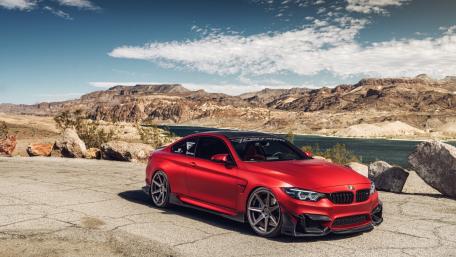 Red BMW M4 Dominance in the Desert wallpaper