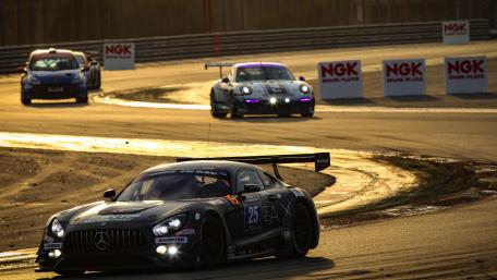 Dubai 24H Series Race at the Dubai Autodrome wallpaper