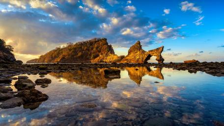 Sunrise Splendor at Atuh Beach Bali wallpaper