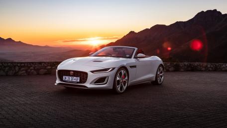 Sleek Jaguar F-Type at Sunset wallpaper