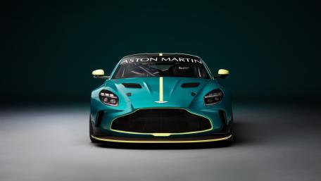 Aston Martin Vantage GT4 Elegance wallpaper