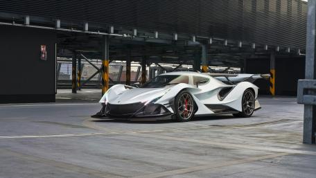 Futuristic Precision Apollo Intensa Emozione wallpaper
