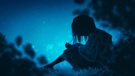 Solitude in Moonlight's Embrace wallpaper
