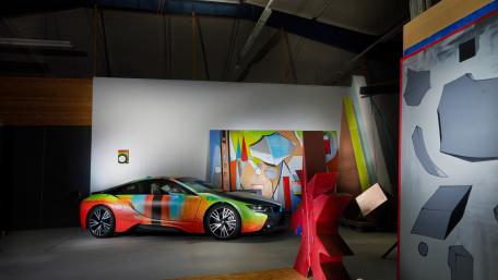 BMW i8 Amidst Artistic Splendor wallpaper