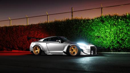 Sleek Nissan GT-R R35 Night Scene wallpaper