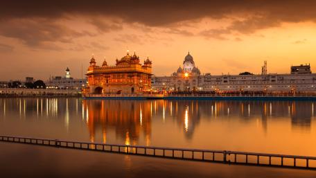 Golden Reflections of Sri Harmandir Sahib wallpaper